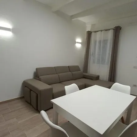 Downtown Area Exclusive Appartamento Olbia